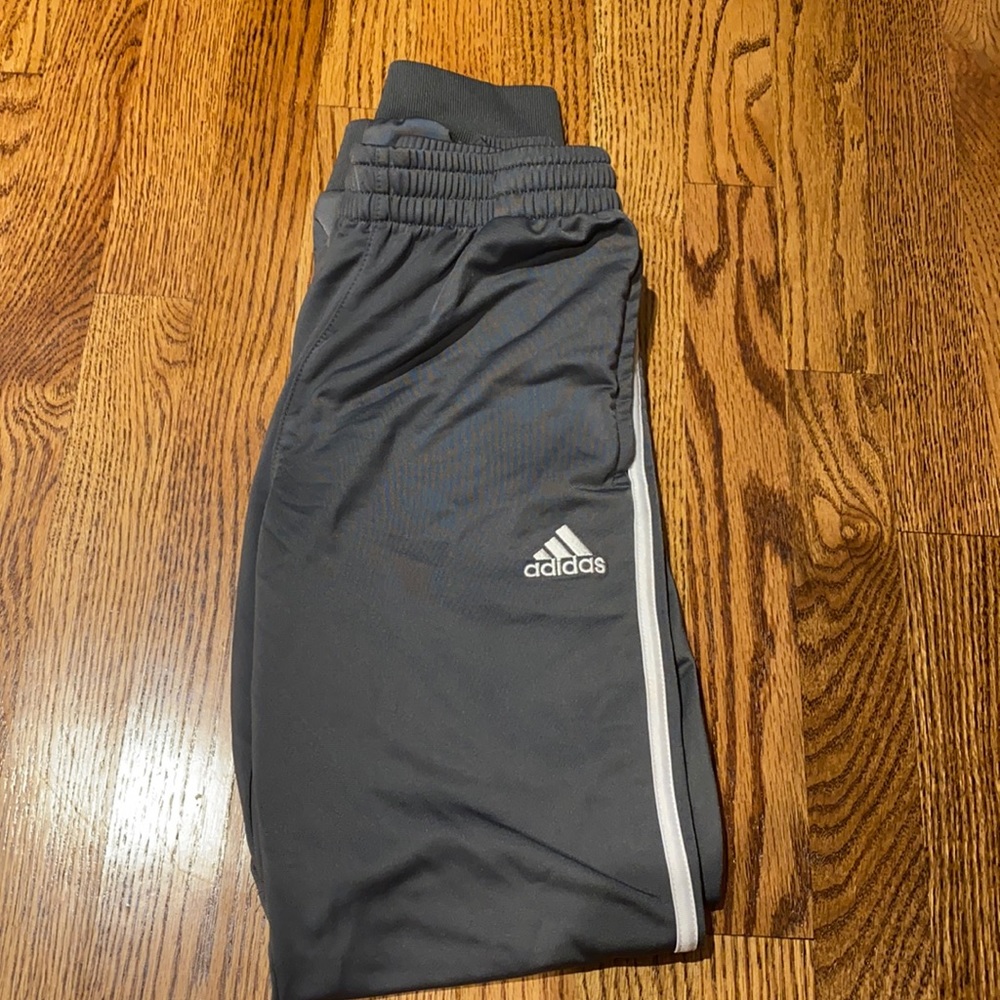 Adidas witch 14-16 athletic pants